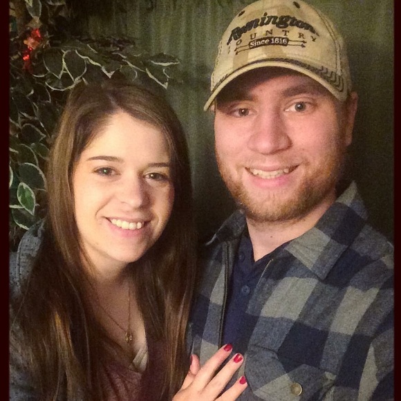 Meet your Posher, Jenna - Picture 2 of 2